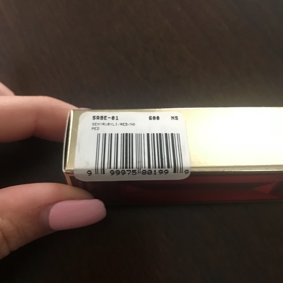 Michael Kors Limited Edition Lip Lacquer - Picture 4 of 4